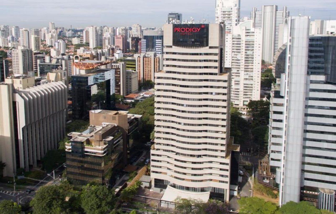 Hotel Transamerica Berrini Сао Паоло Екстериор снимка